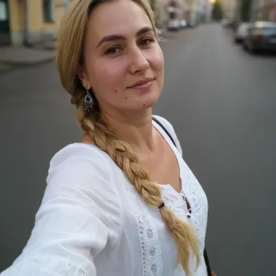Яна